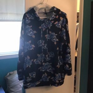 Wild fable floral hoodie